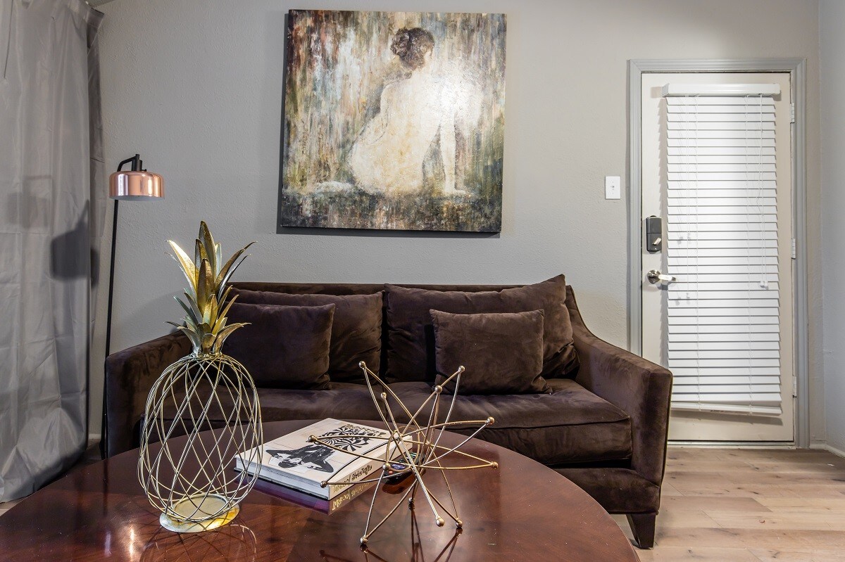 Greenhouse Flats 52005300 Gaston Ave Dallas TX 75214 Apartment Finder