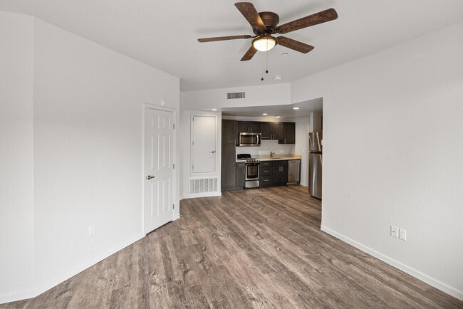 Building Photo - 1824 Kestrel Cir