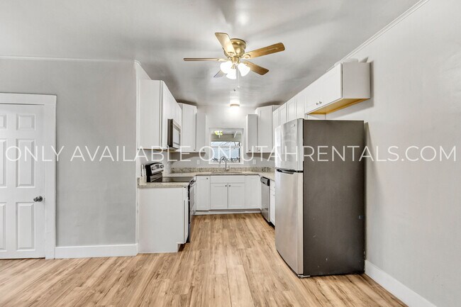 Building Photo - 3162 Adams Ave