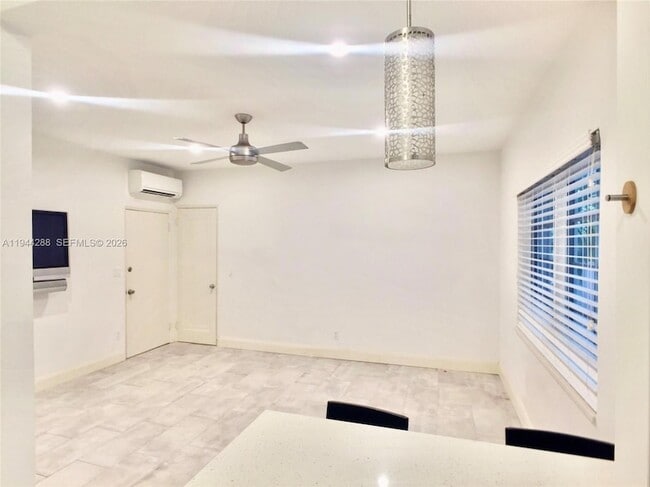 Building Photo - 260 Euclid Ave