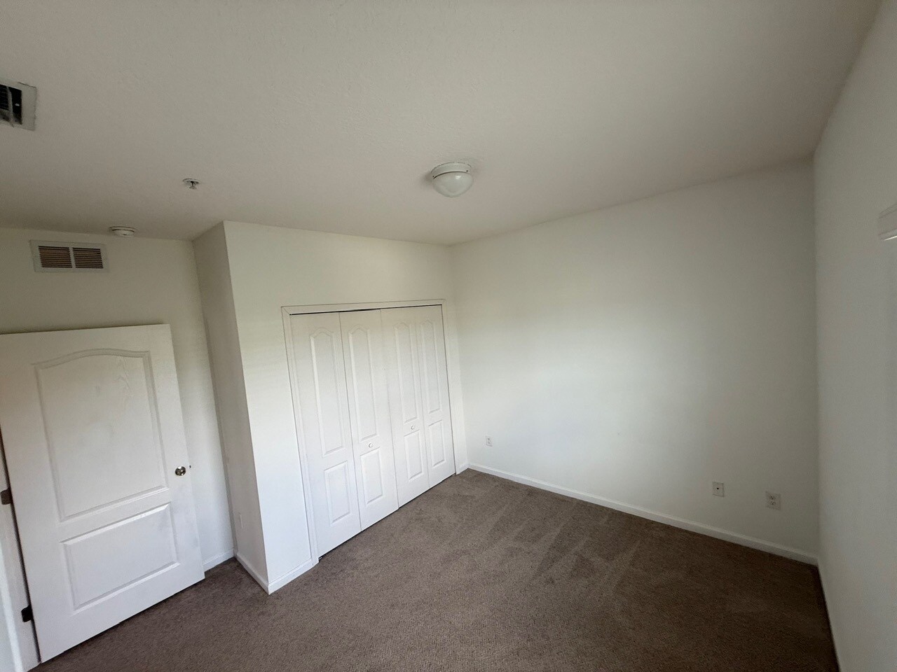 Building Photo - 4908 Key Lime Dr