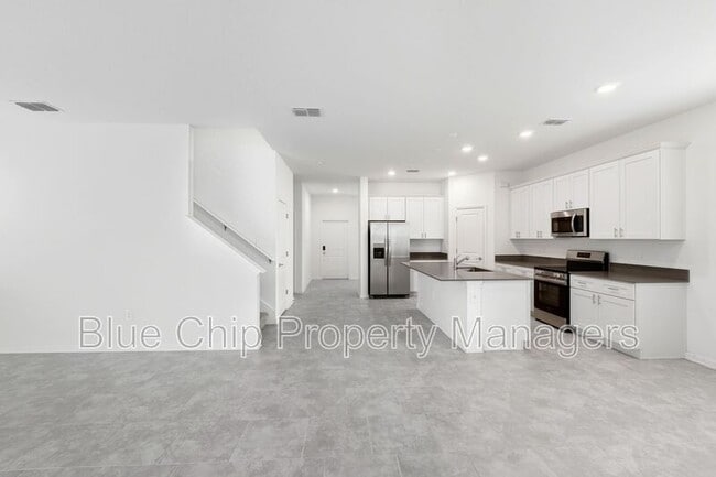 Building Photo - 2066 Shaggy Fisher Dr
