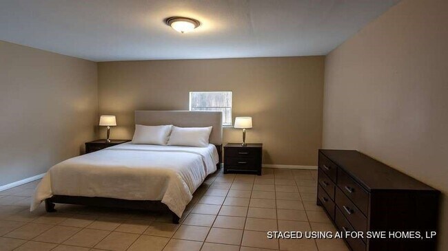 Building Photo - 12343 Haroldson Forest Dr