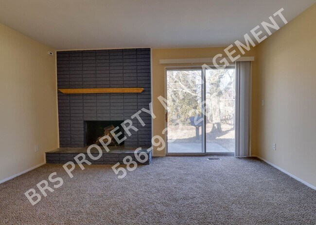 Building Photo - Sterling Heights brick ranch with 3 bedroo...