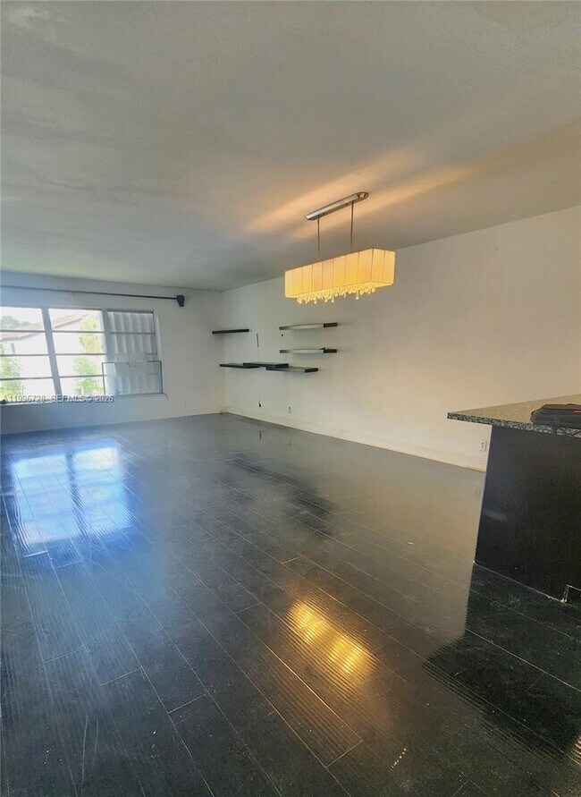 Building Photo - 3811 NW 84th Ave