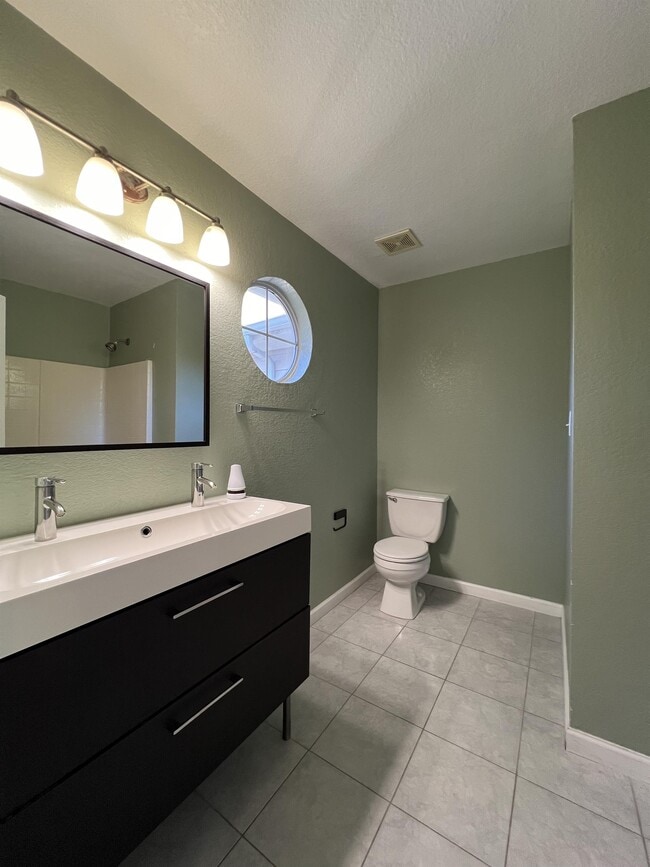 Building Photo - 4131 Copano Bay