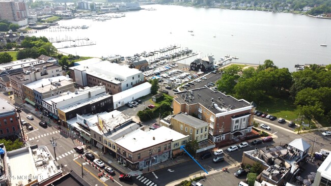 Building Photo - 7 Wharf Ave