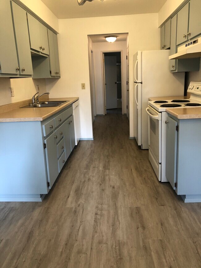 Building Photo - 17109 NE 45th St