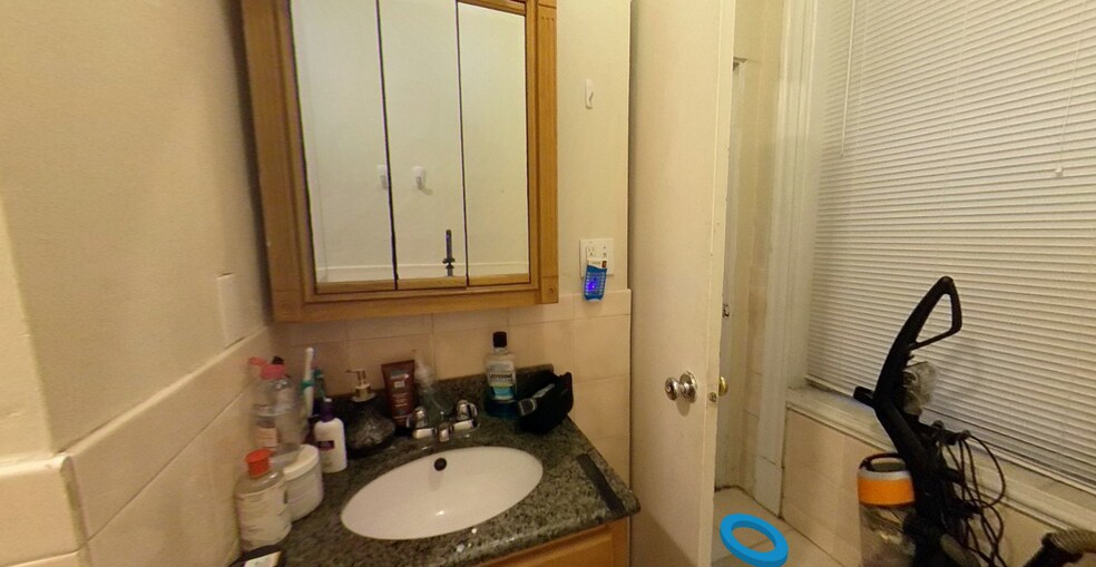 Building Photo - 307 Huntington Ave