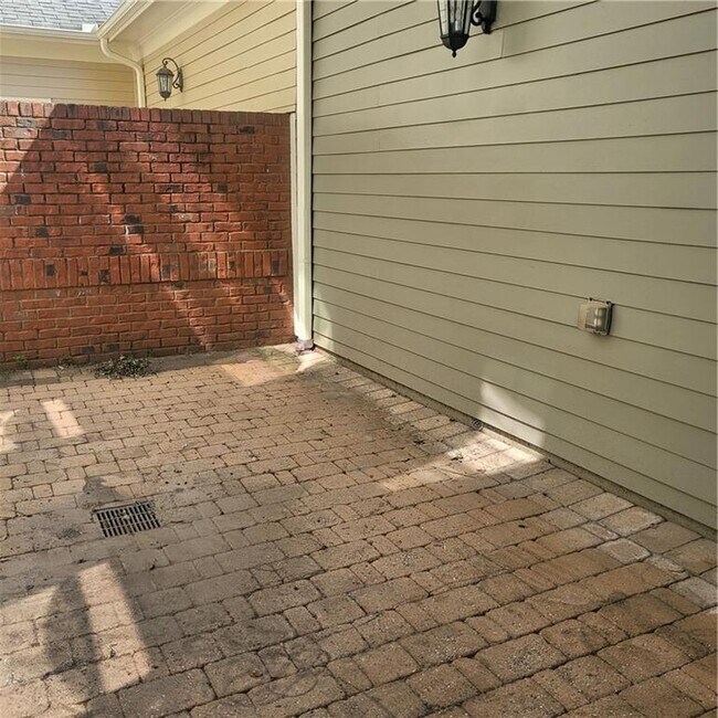 Building Photo - 4382 Hansboro Way