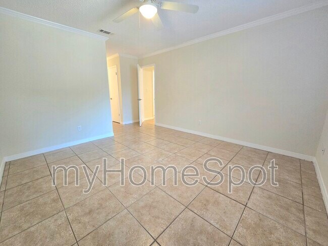 Building Photo - 7225 W Fairfield Dr