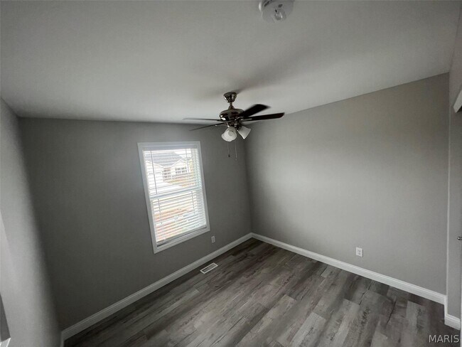 Building Photo - 5558 Autumn Trace Pkwy