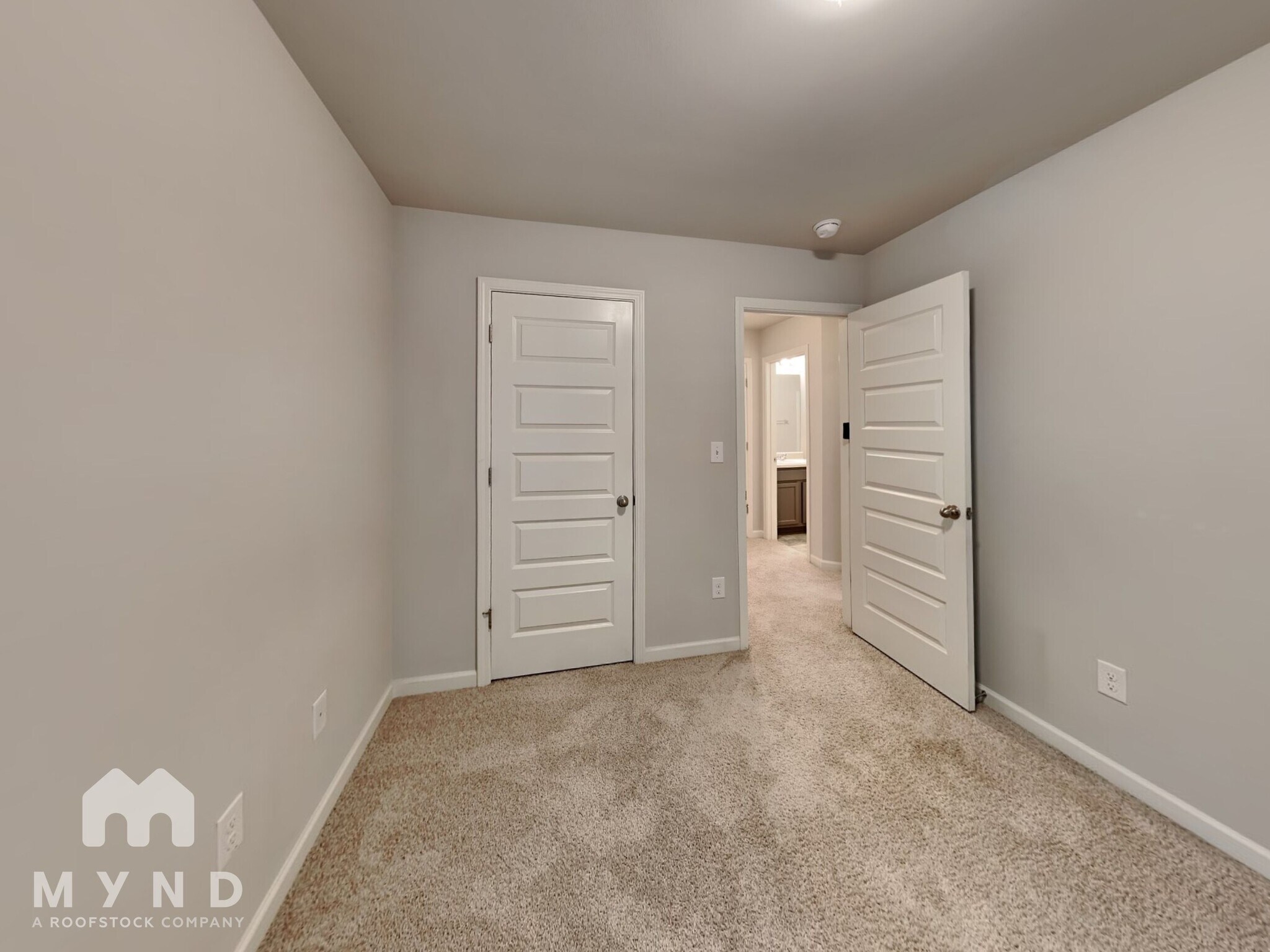 Building Photo - 2650 Parrish Ct