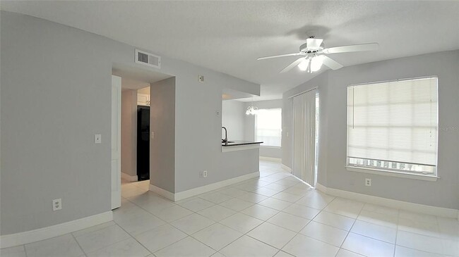 Building Photo - 1013 S Hiawassee Rd
