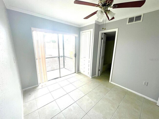 Building Photo - 101 Oyster Bay Cir