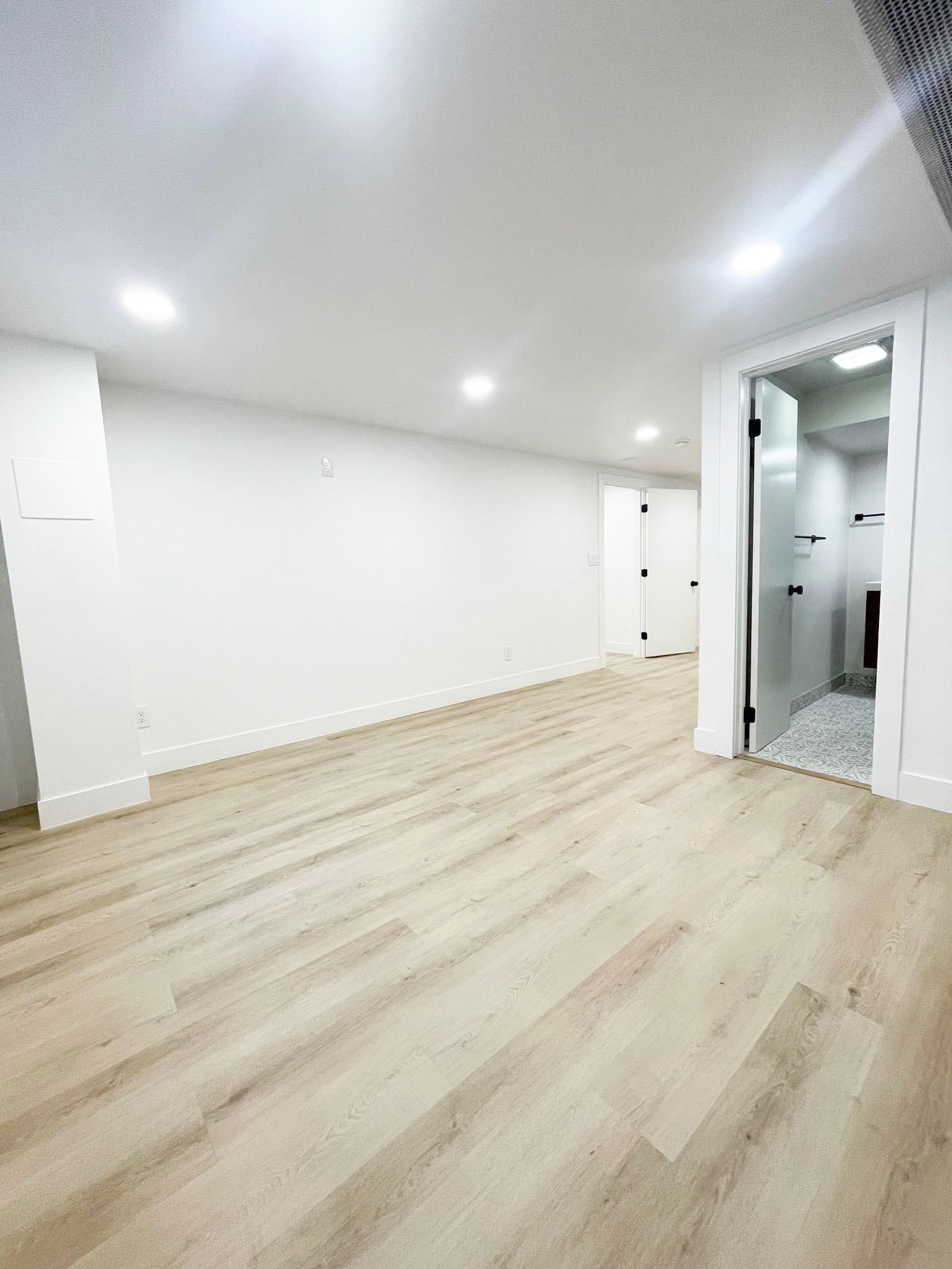 Master Suite 2 - 491 S Otis St