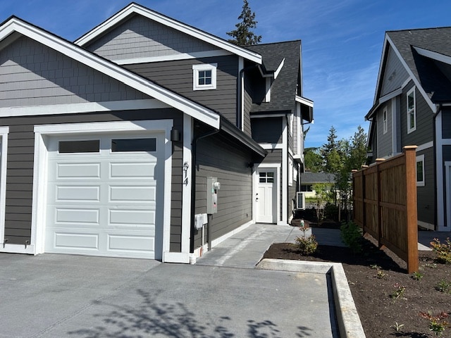 Building Photo - 544 E Sunset Dr