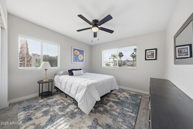 Building Photo - 16540 E Gunsight Dr