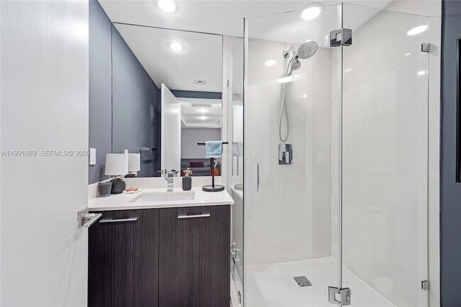 Building Photo - 45 SW 9th St