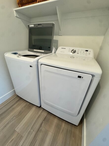 Brand new washer and dryer in unit - 6051 S Silver Birch Ln