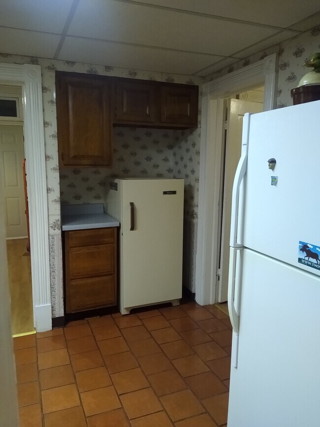 Building Photo - 47 Continental Ave