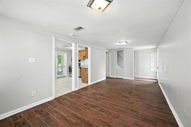 Building Photo - 407 S Morris St
