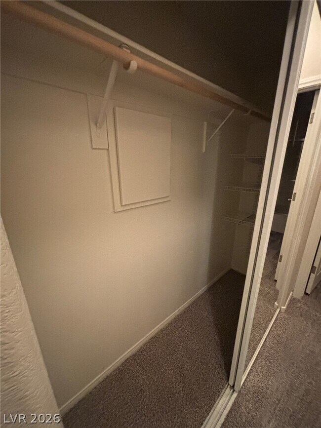 Building Photo - 4970 Black Bear Rd