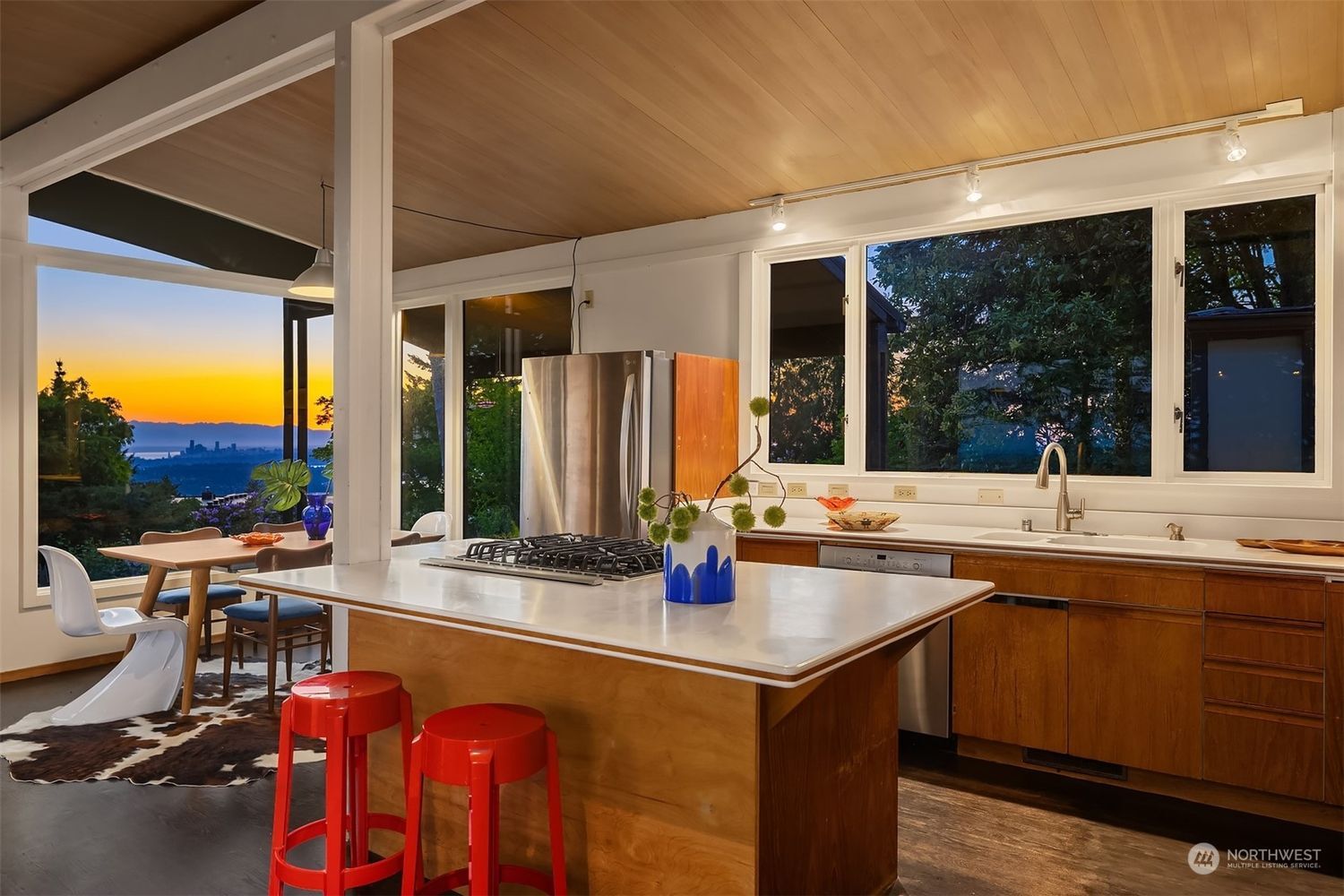 Building Photo - 14407 SE 55th St