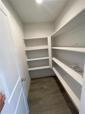 Building Photo - 5824 Utopia Dr