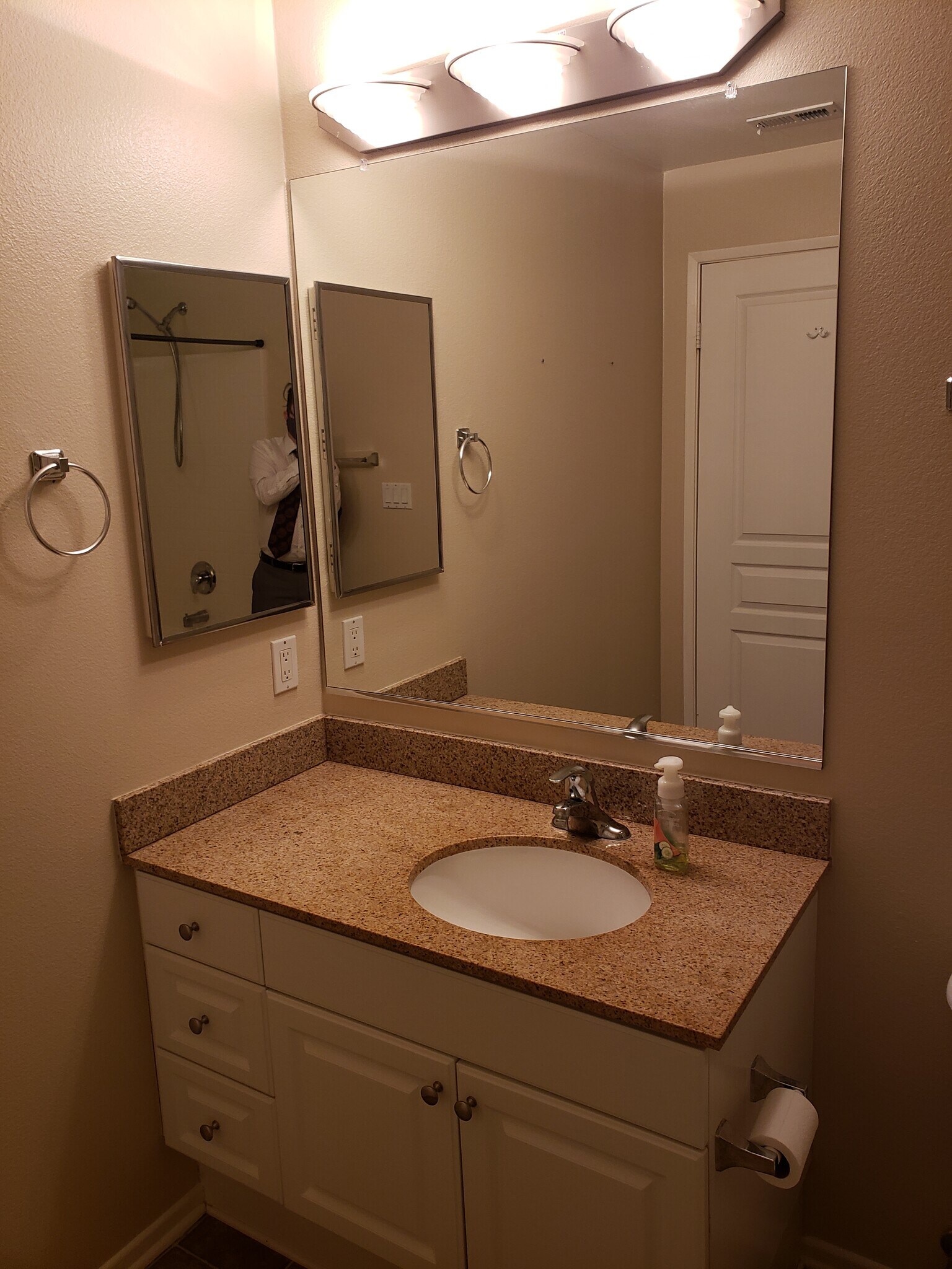 Bathroom - 2264 Watermarke Pl
