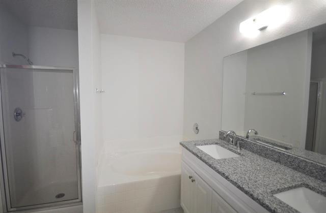 Building Photo - 1473 Madison Dr
