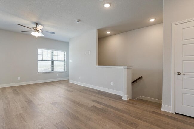 Building Photo - 7126 Magnolia Pass