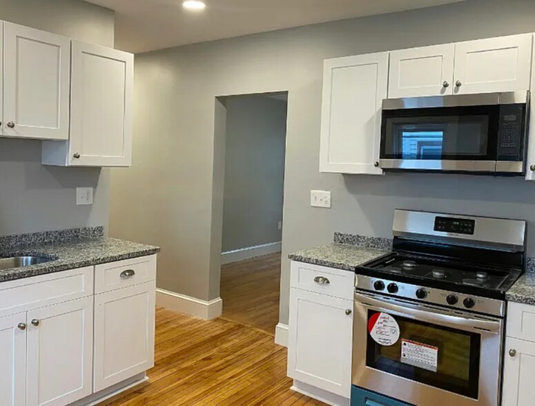 Building Photo - 74 Frederick Ave