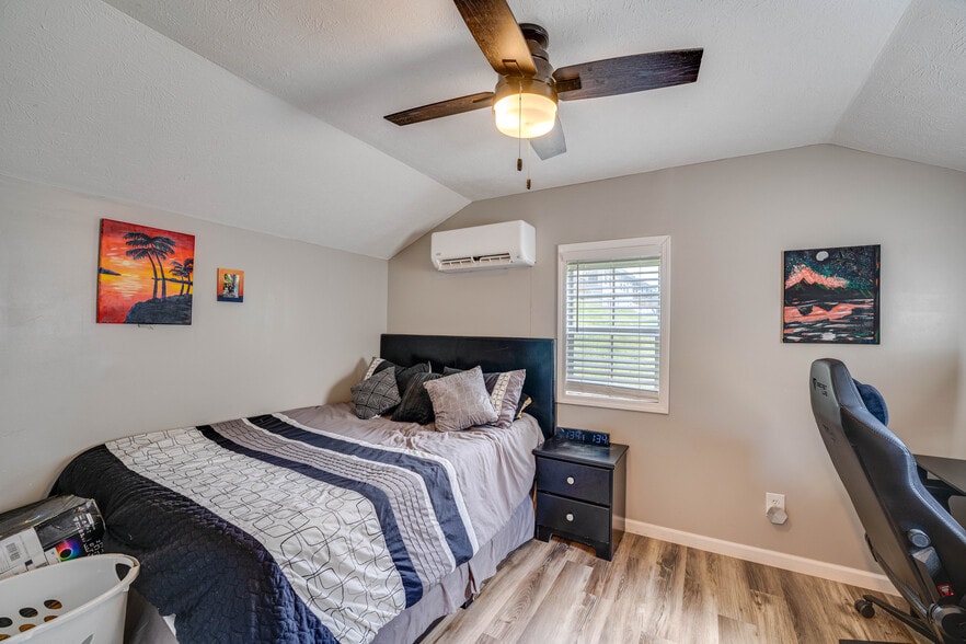 Building Photo - 1470 Gulley River Rd