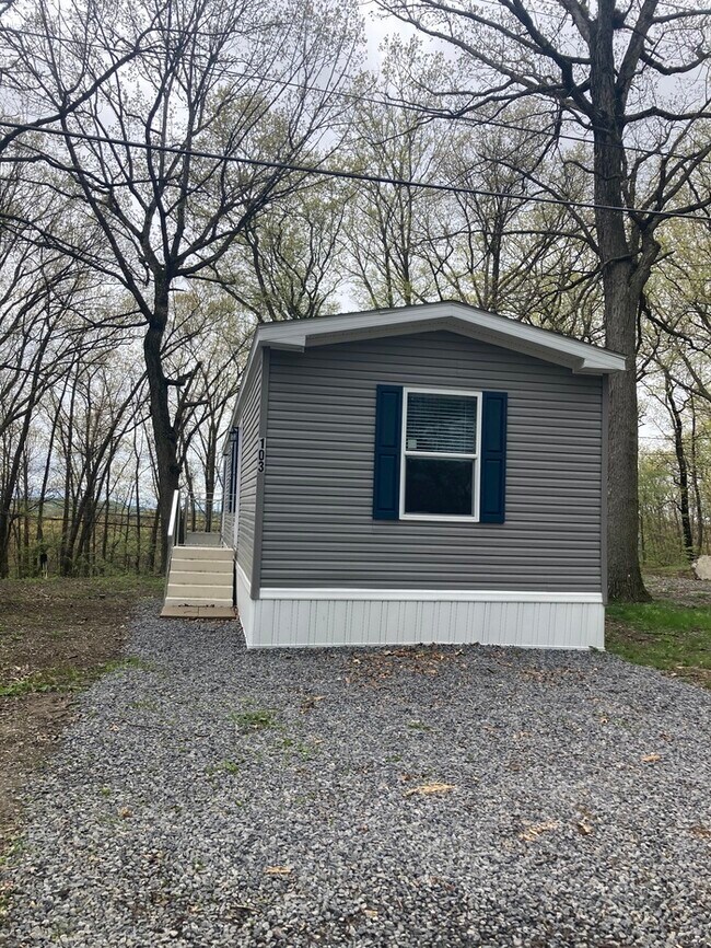 2 bed 2 bath 103 Terrace Ln Zelienople PA 16063 Apartment Finder