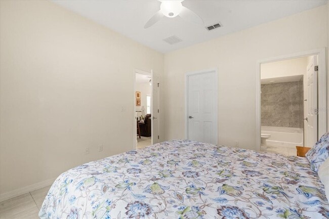 Building Photo - 2060 Royal Vista Ct