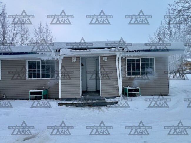 Building Photo - West Fifth Avenue