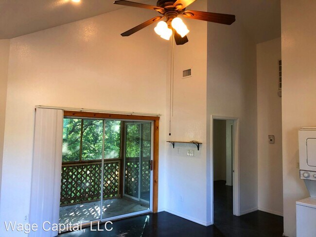 Building Photo - 1014 Cypress Cove Rd