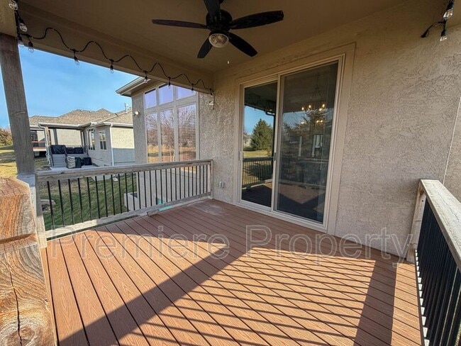 Building Photo - 21470 W 116th Pl