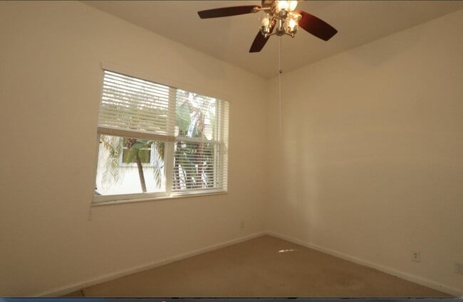 Building Photo - 9183 Bay Point Cir