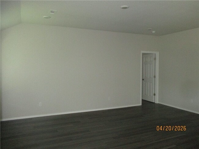 Building Photo - 904 S Excelsior Dr