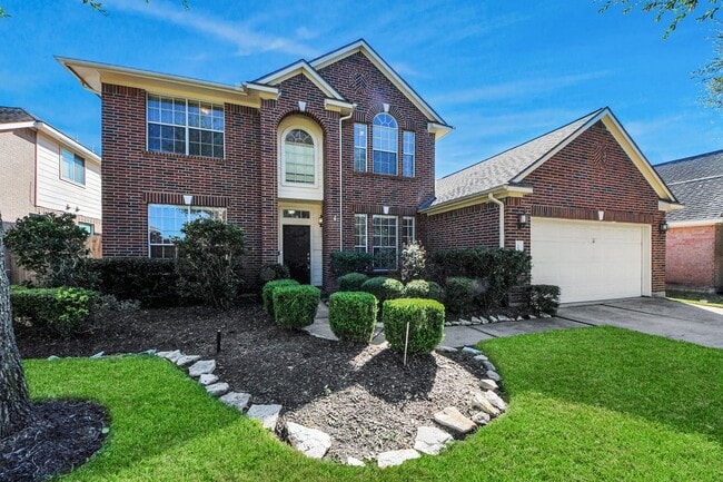 Building Photo - 1631 Mustang Crossing