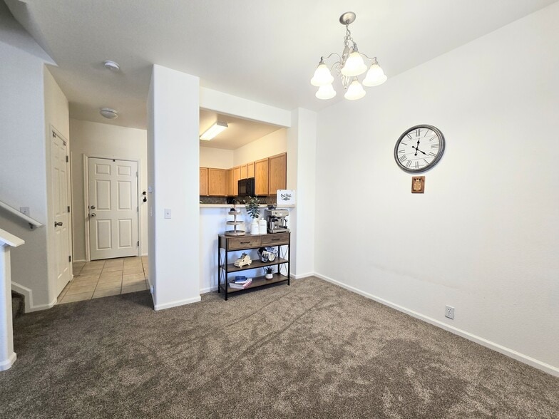 Building Photo - 2873 Tumblewood Grv