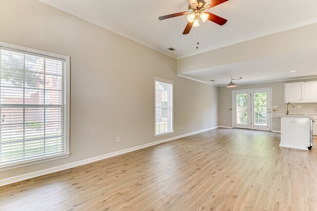 Building Photo - 134 Village Pkwy