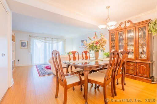 Building Photo - 81 Park Ave