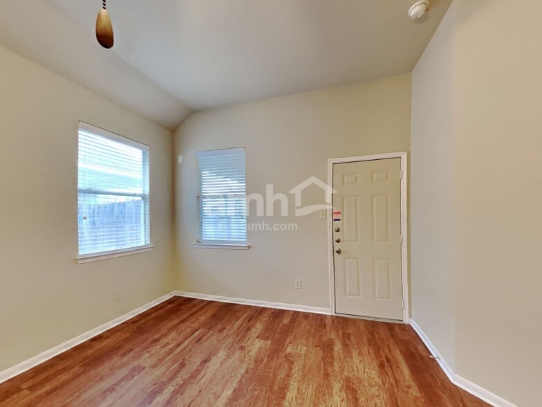 Building Photo - 14210 Merganser Dr