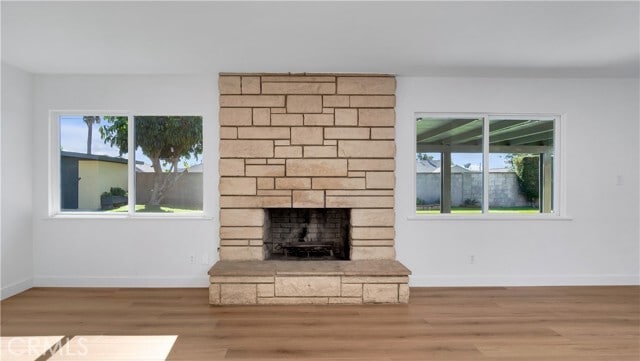 Building Photo - 1152 W Wakefield Ave