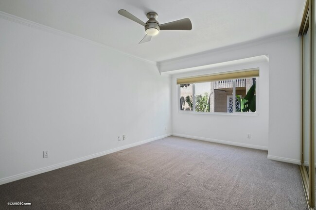 Building Photo - 8636 Via Mallorca