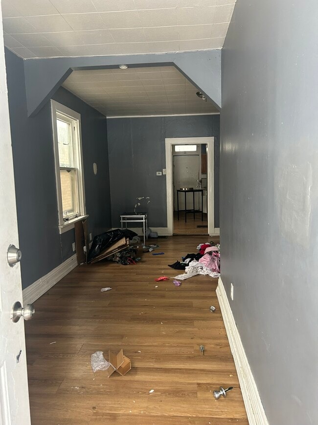 Building Photo - 5312 Hamilton Ave