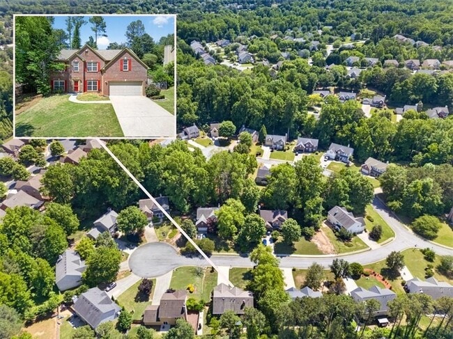 Building Photo - 2885 Stonehenge Ct
